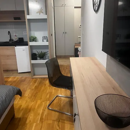 Vera Apartment *