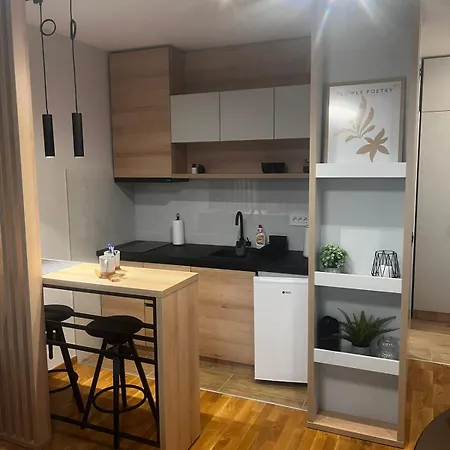 Vera Apartment