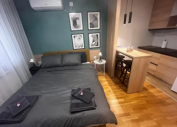 Vera * 쿠르셰바츠